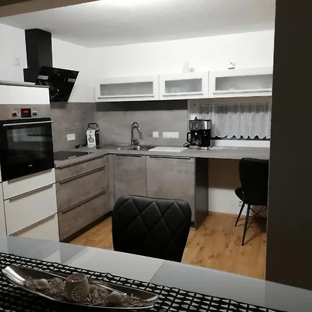 בית נופש Haus Mit Garten Familie Pabst מריה לנקוביץ
