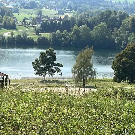 Haus Mit Garten Familie Pabst *