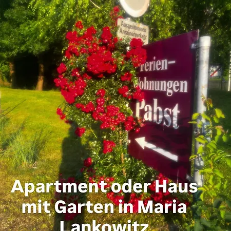 Haus Mit Garten Familie Pabst