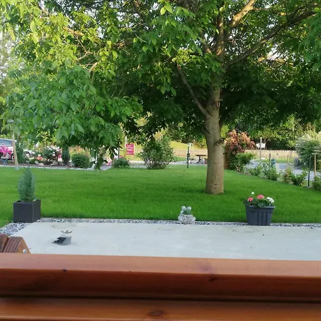 Haus Mit Garten Familie Pabst Tatil Evi Maria Lankowitz
