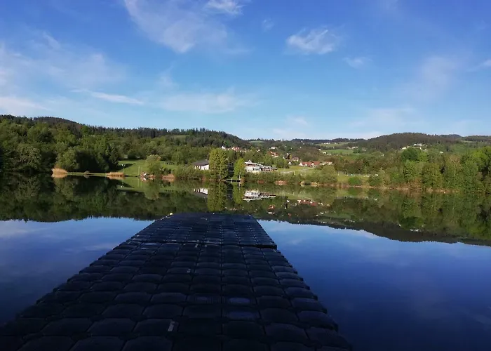 Haus Mit Garten Familie Pabst بيت للعطل *