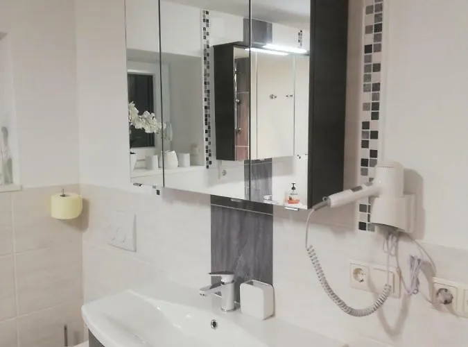 Haus Mit Garten Familie Pabst Maria Lankowitz