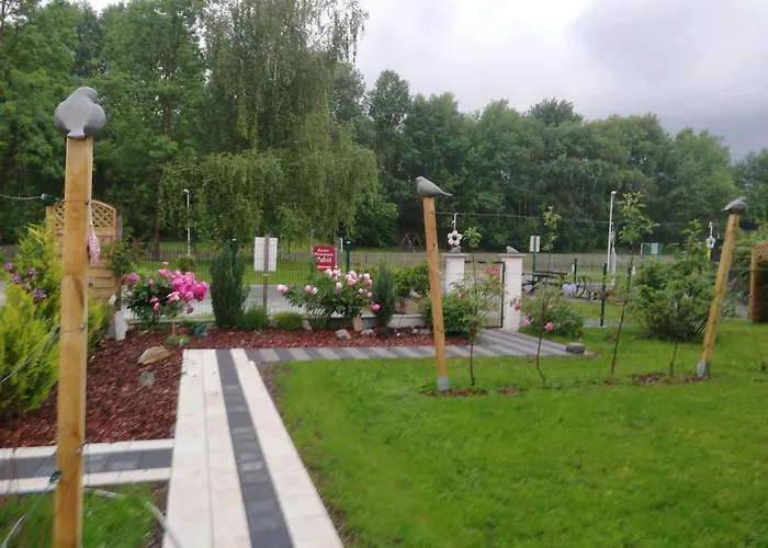 Haus Mit Garten Familie Pabst بيت للعطل *